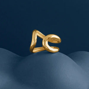 GOLD CHUNKY DOUBLE LOOP RING