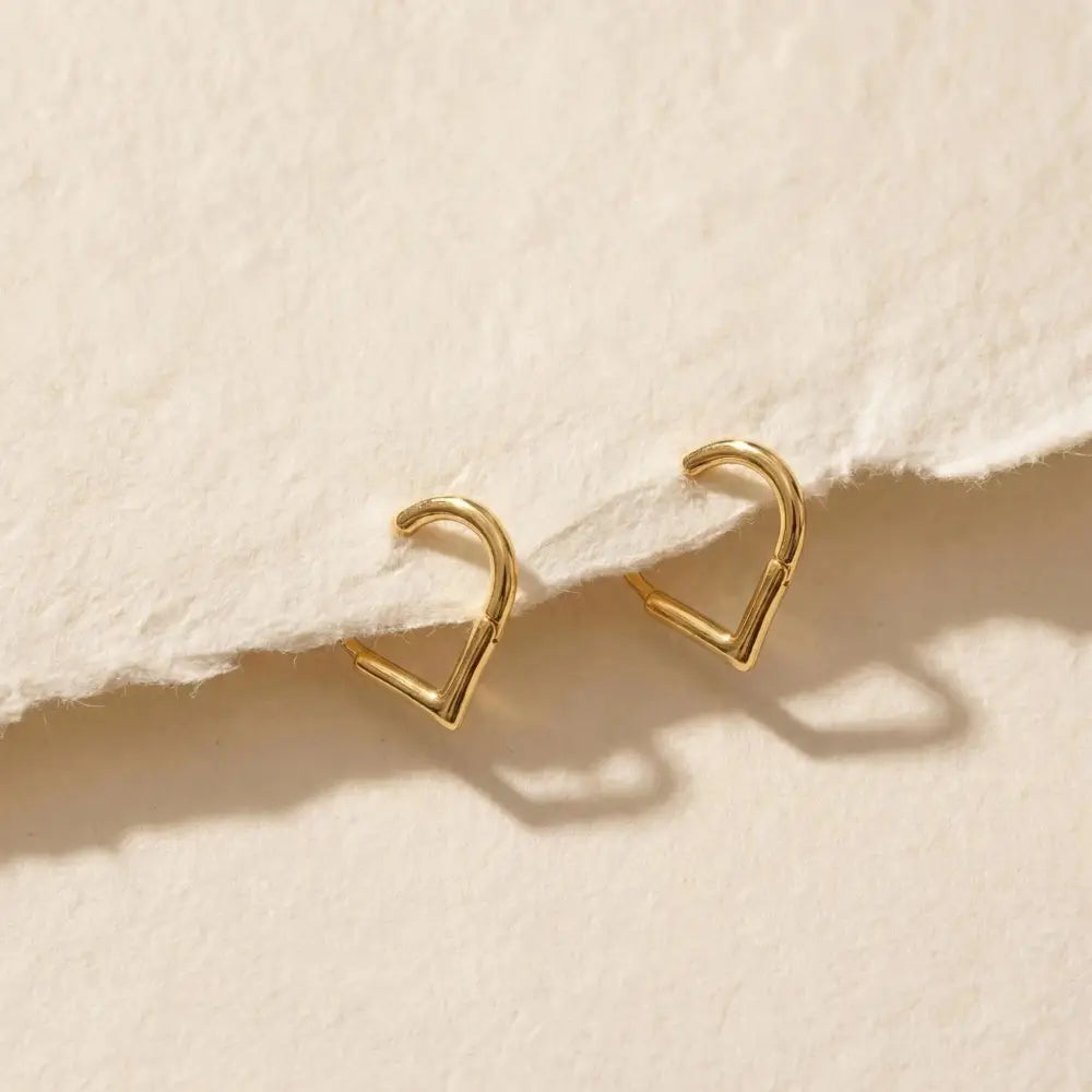 Gold Heart Huggie Earrings - Gold Heart Hoop Earrings - 18K Gold Vermeil -Minimalist Valentine Jewelry - Demi-Fine Mother'S Day Gift