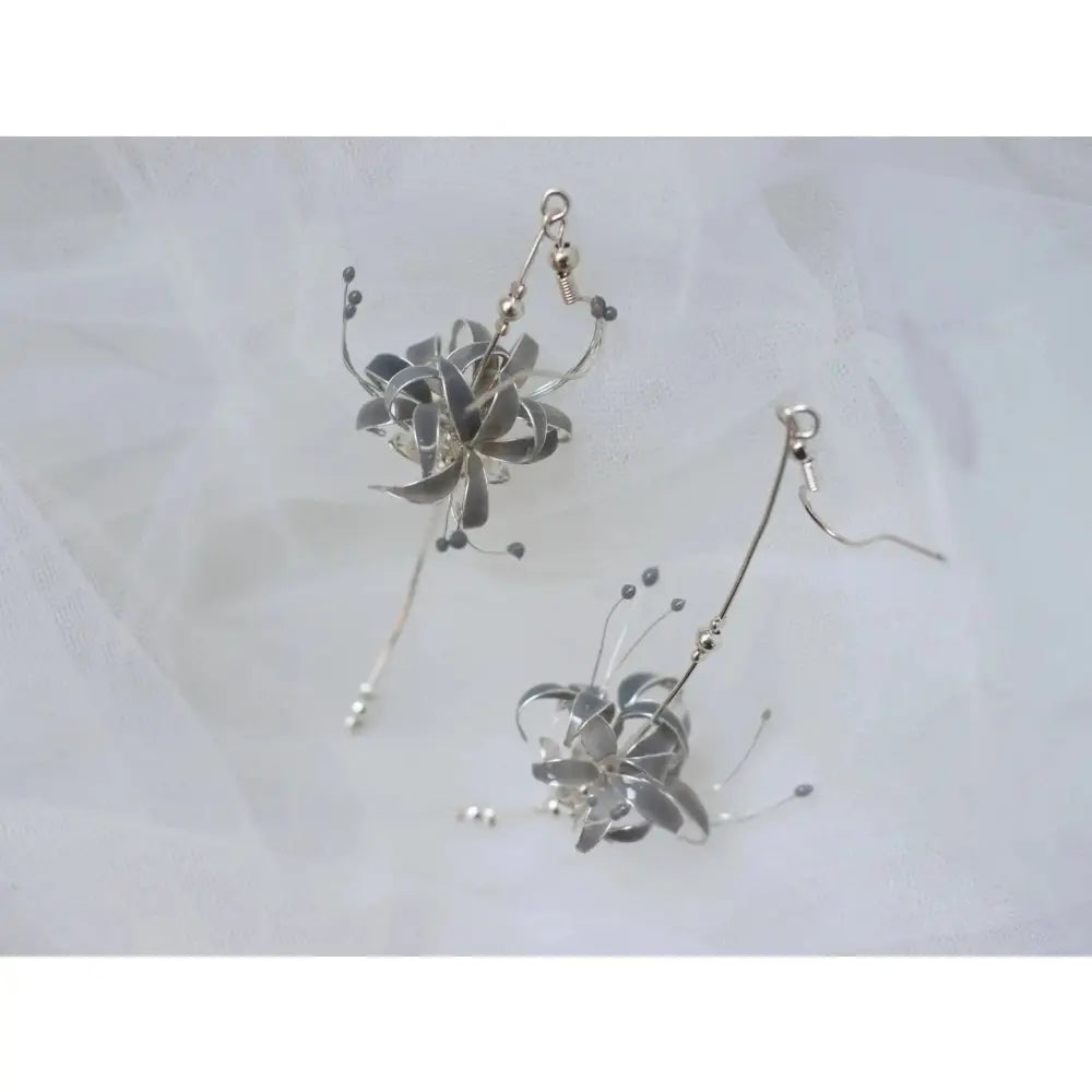 Handmade Japanese Kanzashi Earrings,Glass Resin,Spider Lily Earrings,Anime Accessories,For Wedding, Hanfu Hair Accessoriess,Cosplay Costume