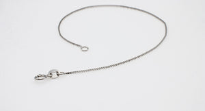 Dainty 10K Solid Gold Box Chain Bracelet - Perfect for Stacking & Everyday Wear.