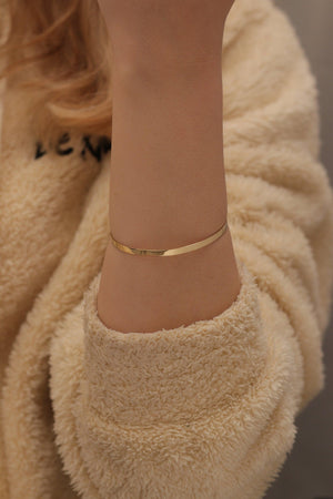 Handcrafted Solid 14K & 18K Gold Bangle Bracelet - Elegant Polished Slip-On Design.