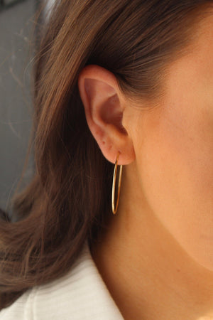 Stunning Large 14K Gold Hoop Earrings - Big Minimalist Everyday Style for Women.