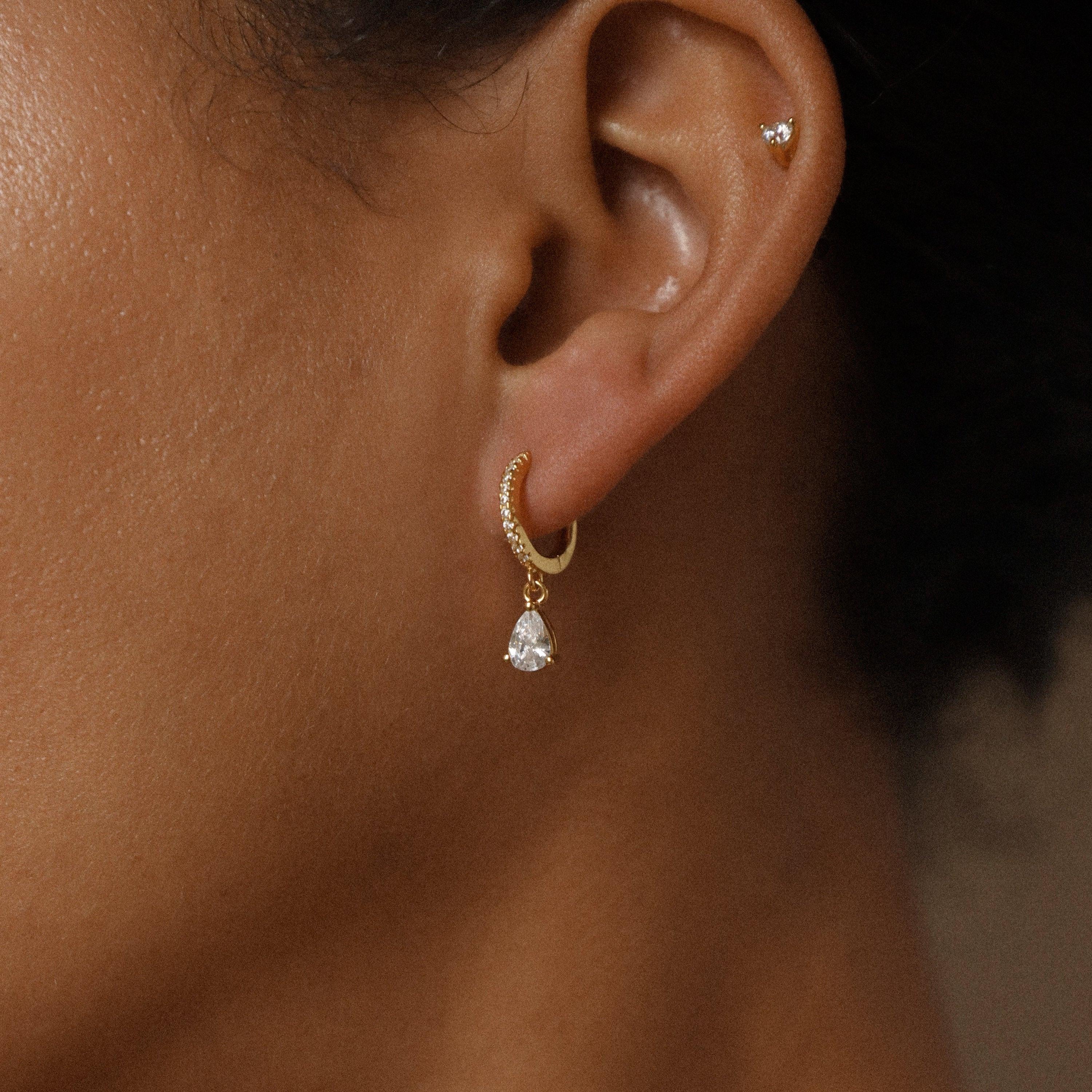 Elegant Diamond Hoop Earrings - Dangle Drop Pavé Huggie Hoops, Perfect Minimalist Gift for Her.