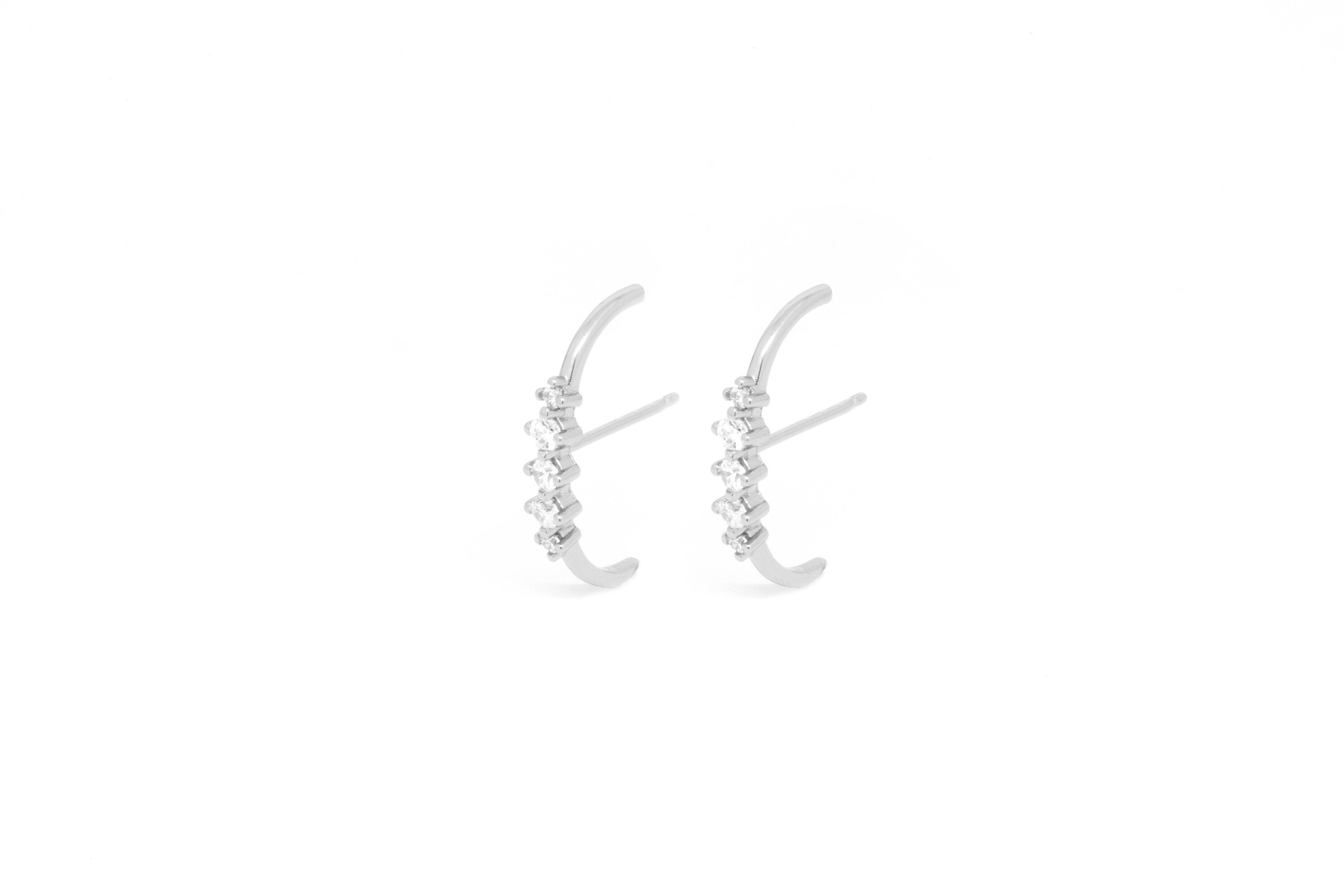 Dainty & Minimalist 4 Prongs CZ Ear Lobe Cuff Earrings
