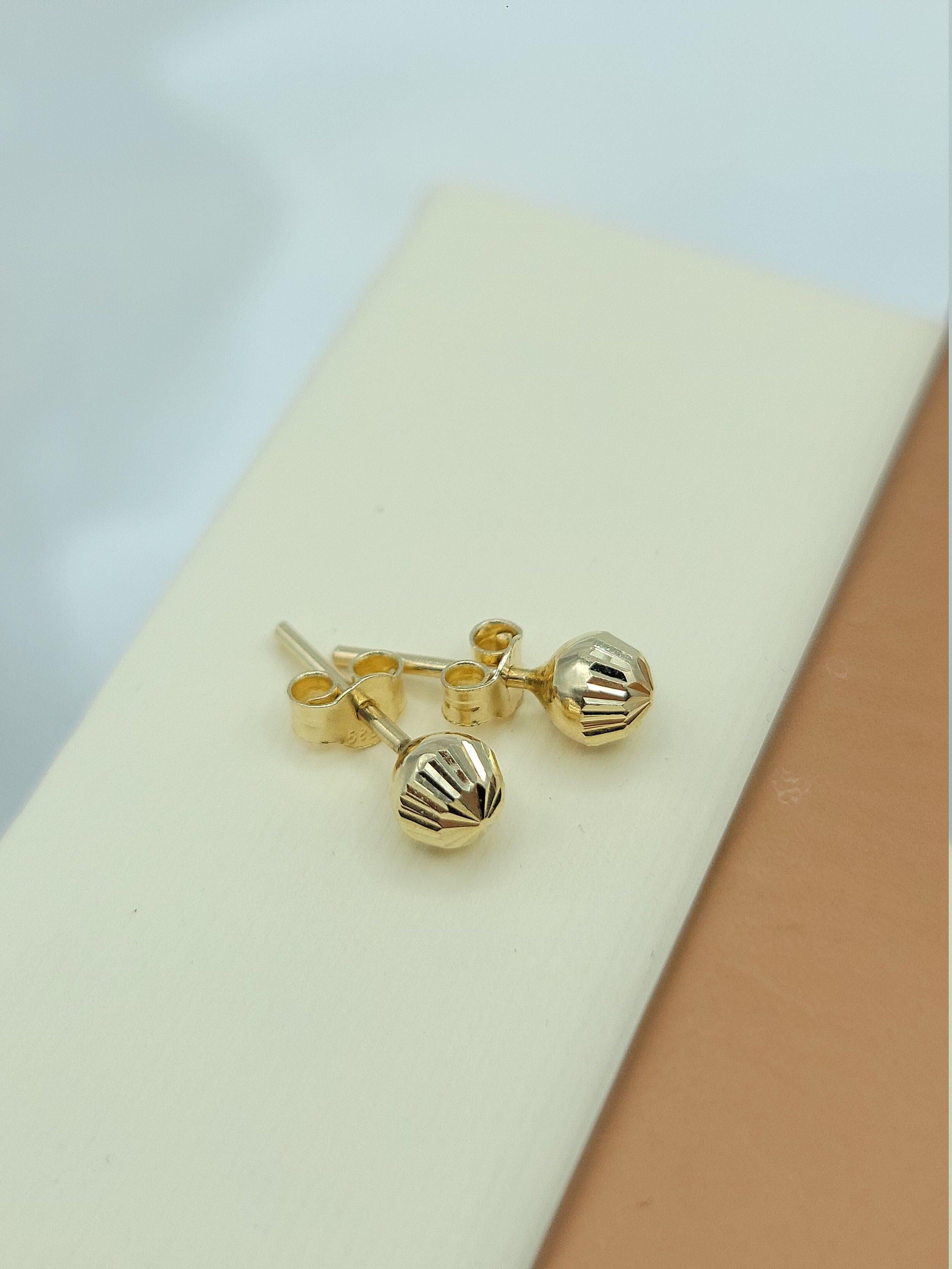 Stunning 14K Gold Diamond Cut Ball Stud Earrings - Dainty Textured Minimalist Jewelry for Everyday Elegance.