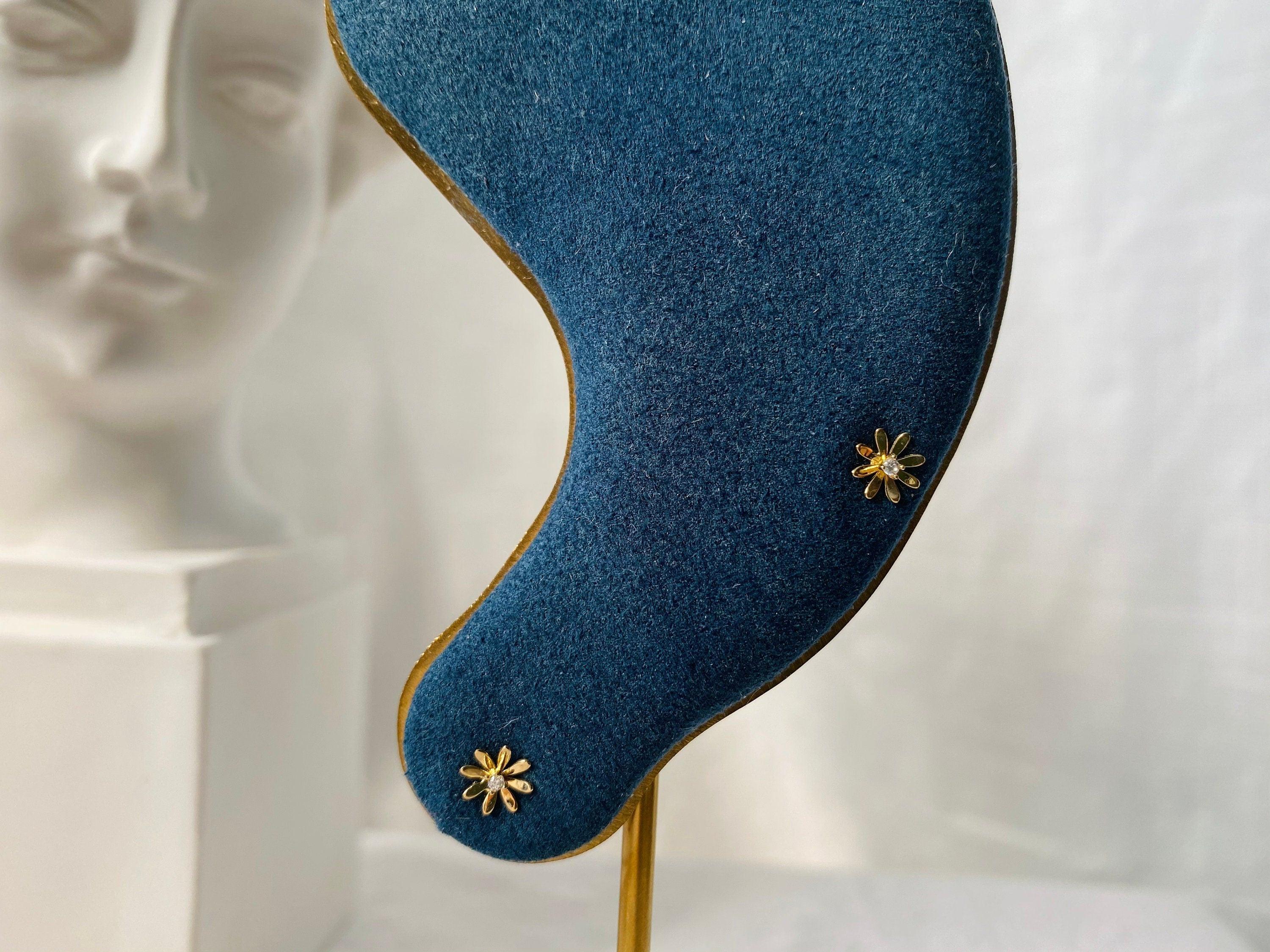 9ct Solid Gold Mini Flower Stud Earrings – Dainty Floral Sparkle for Birthdays & Everyday Luxe.