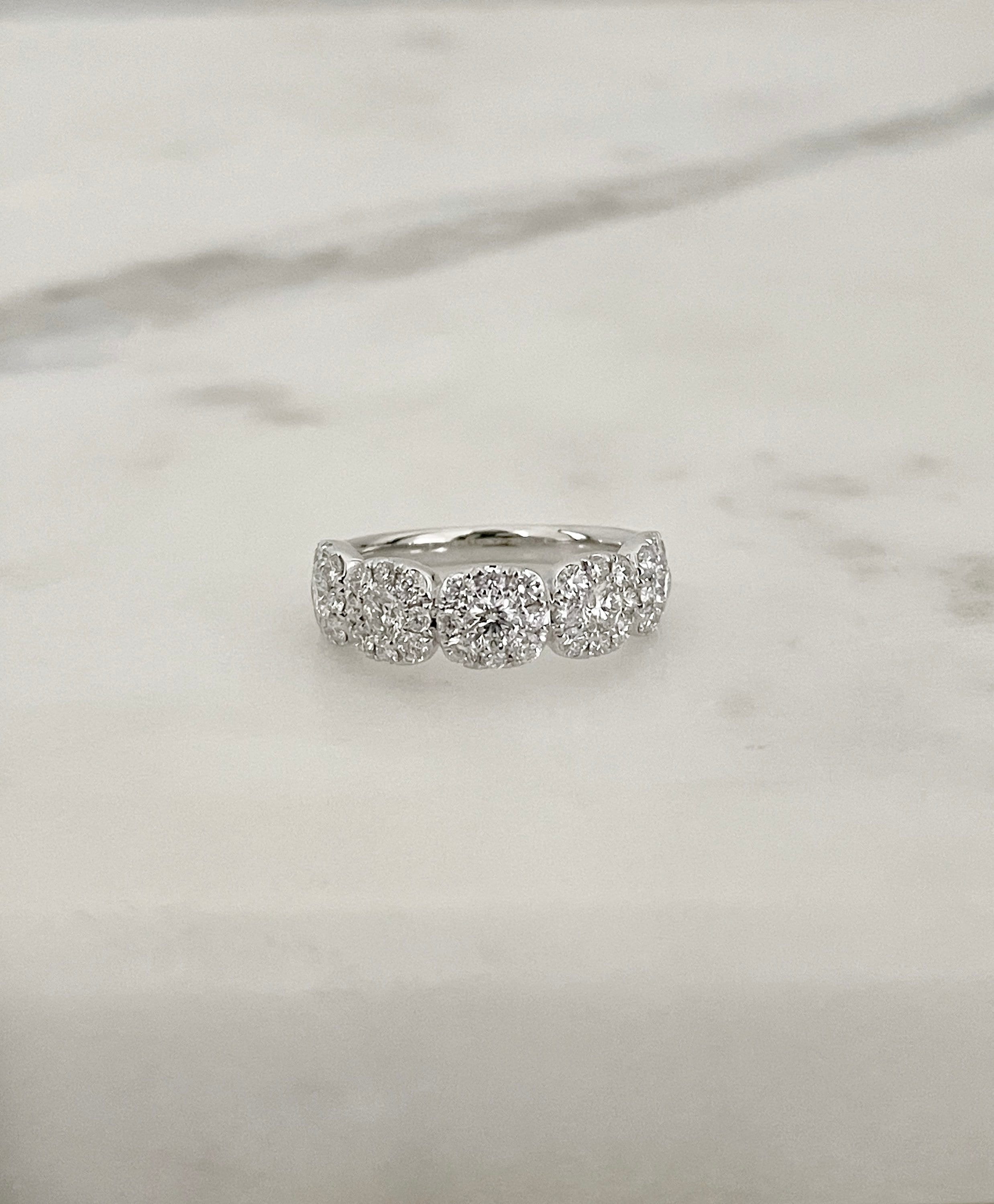 18K Cushion Shape with Halo Diamond Band