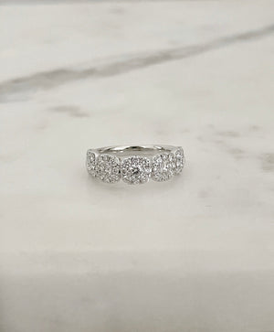 18K Cushion Shape with Halo Diamond Band