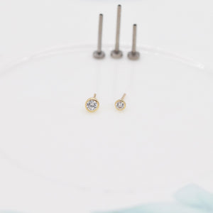 Stunning 14K Solid Gold Threadless Cartilage Stud Earring - Round Flat Back Helix Conch Labret Design.