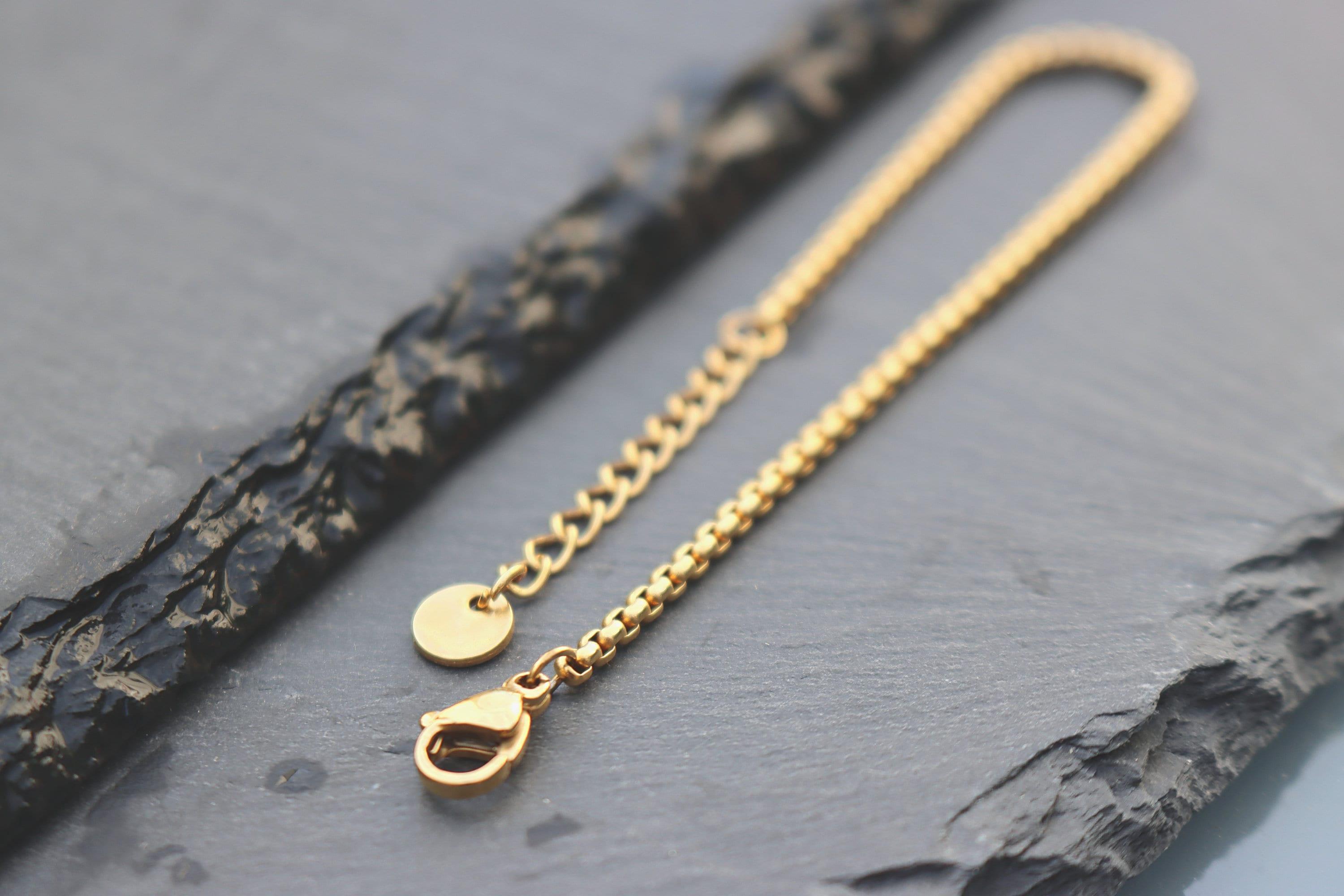Stunning 18K Gold Plated Rope Chain Bracelet - Timeless Titanium Steel Jewelry for Women.