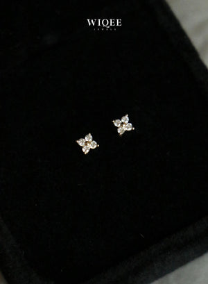 Radiant 14K Solid Gold Dainty Four-Leaf Clover Stud Earrings for Good Luck.