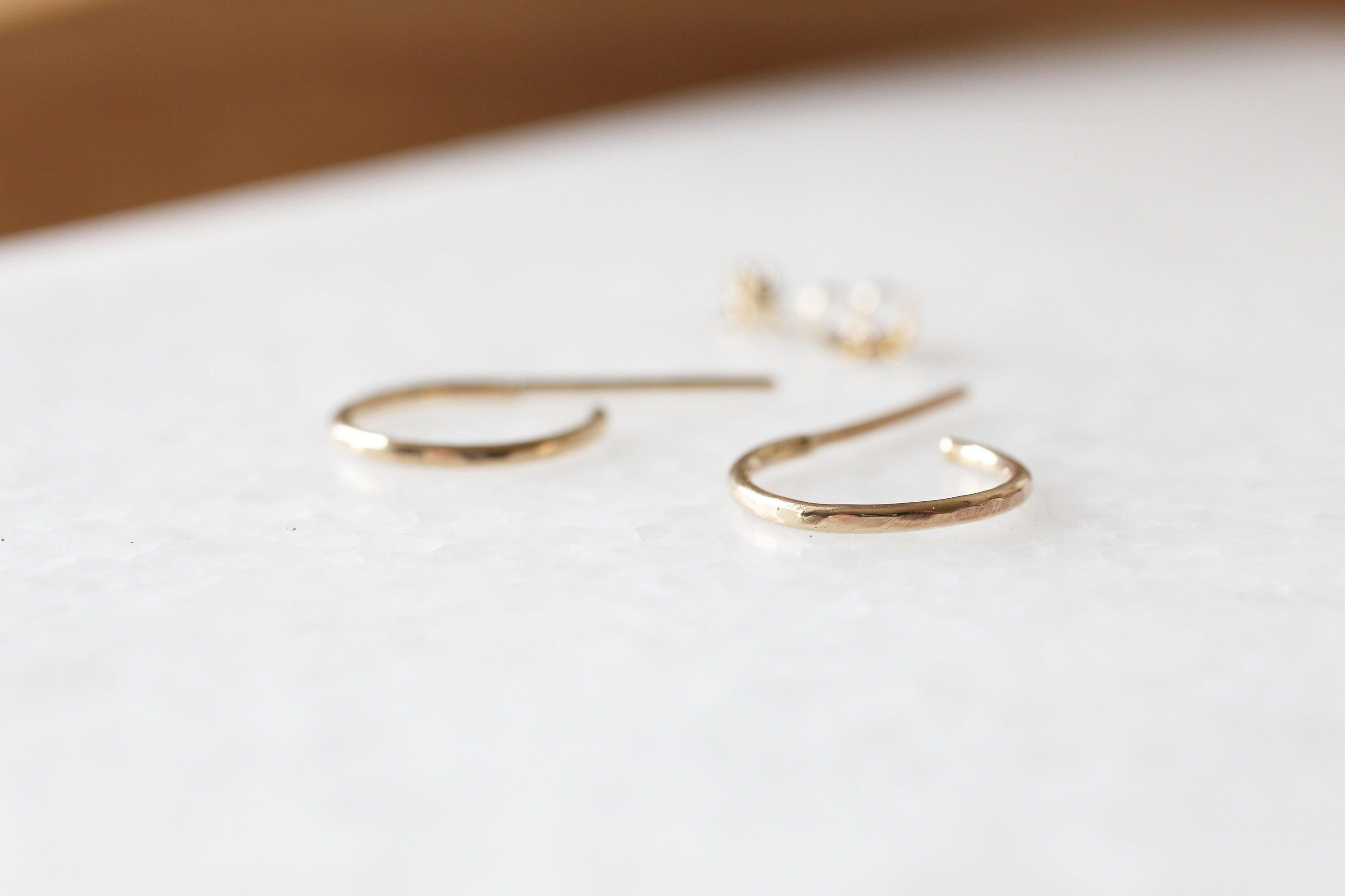 Stunning Handmade Solid Gold Hammered Hoop Earrings - Choose 9K, 14K, or 18K in Yellow, Rose, or White Gold - Available in 10mm or 12mm - Single or Pair Options.