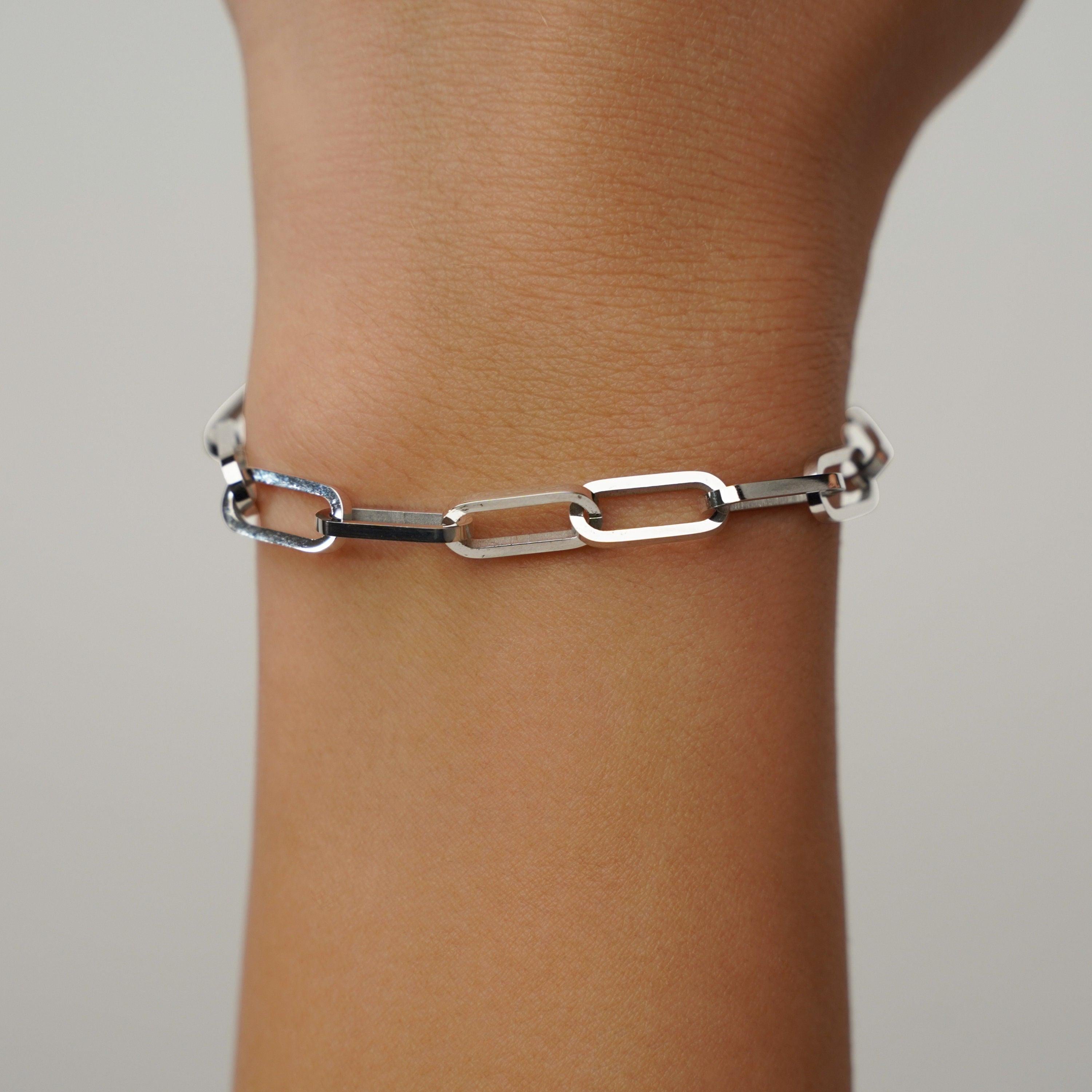 Elegant 18K Gold Paperclip Bracelet - 6mm Large Link Chain, Minimalist Jewelry for Women.