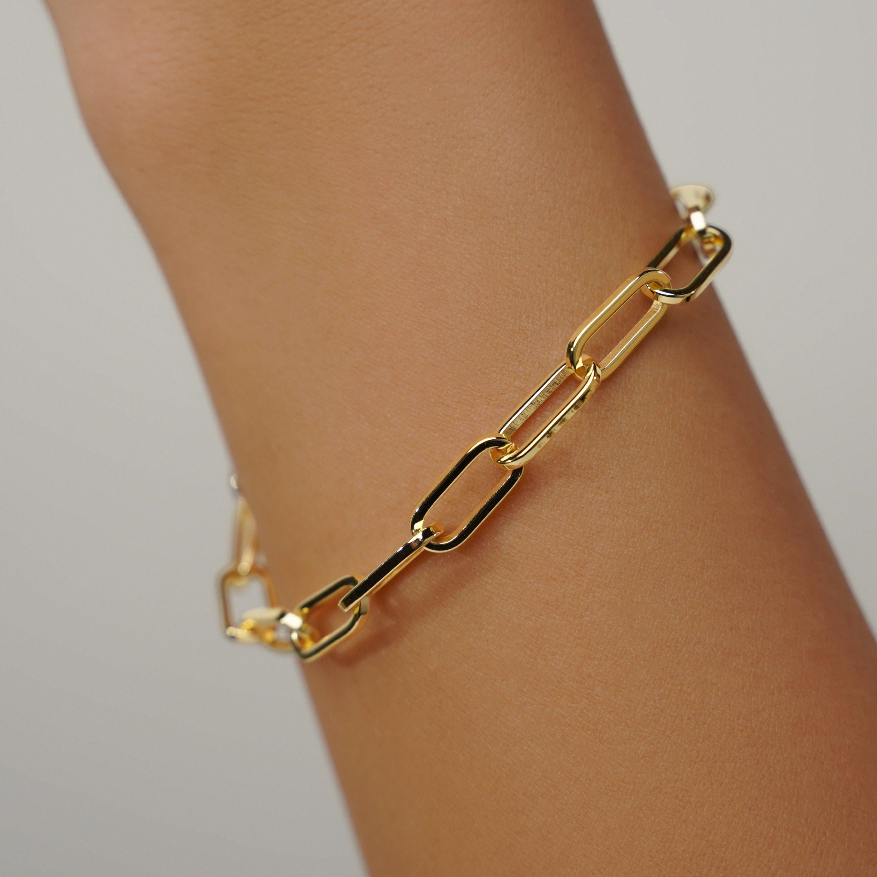 Elegant 18K Gold Paperclip Bracelet - 6mm Large Link Chain, Minimalist Jewelry for Women.
