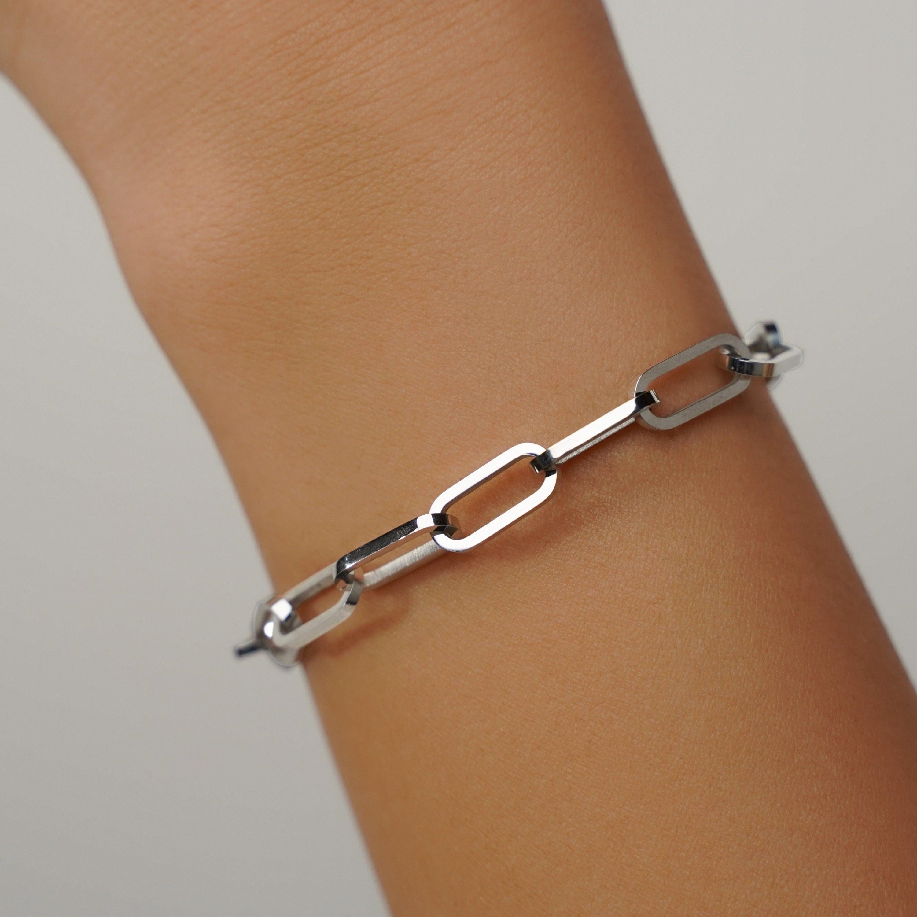 Elegant 18K Gold Paperclip Bracelet - 6mm Large Link Chain, Minimalist Jewelry for Women.