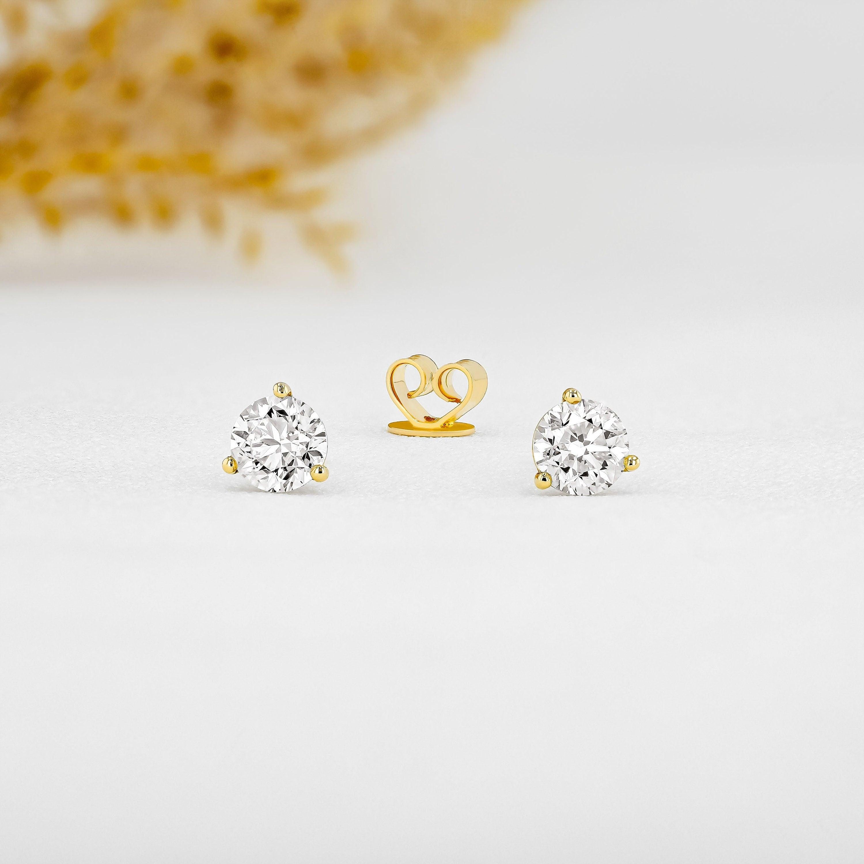 Single 14K Solid Gold Natural Diamond Stud Earring – 3 Prong Martini Setting Half Pair.