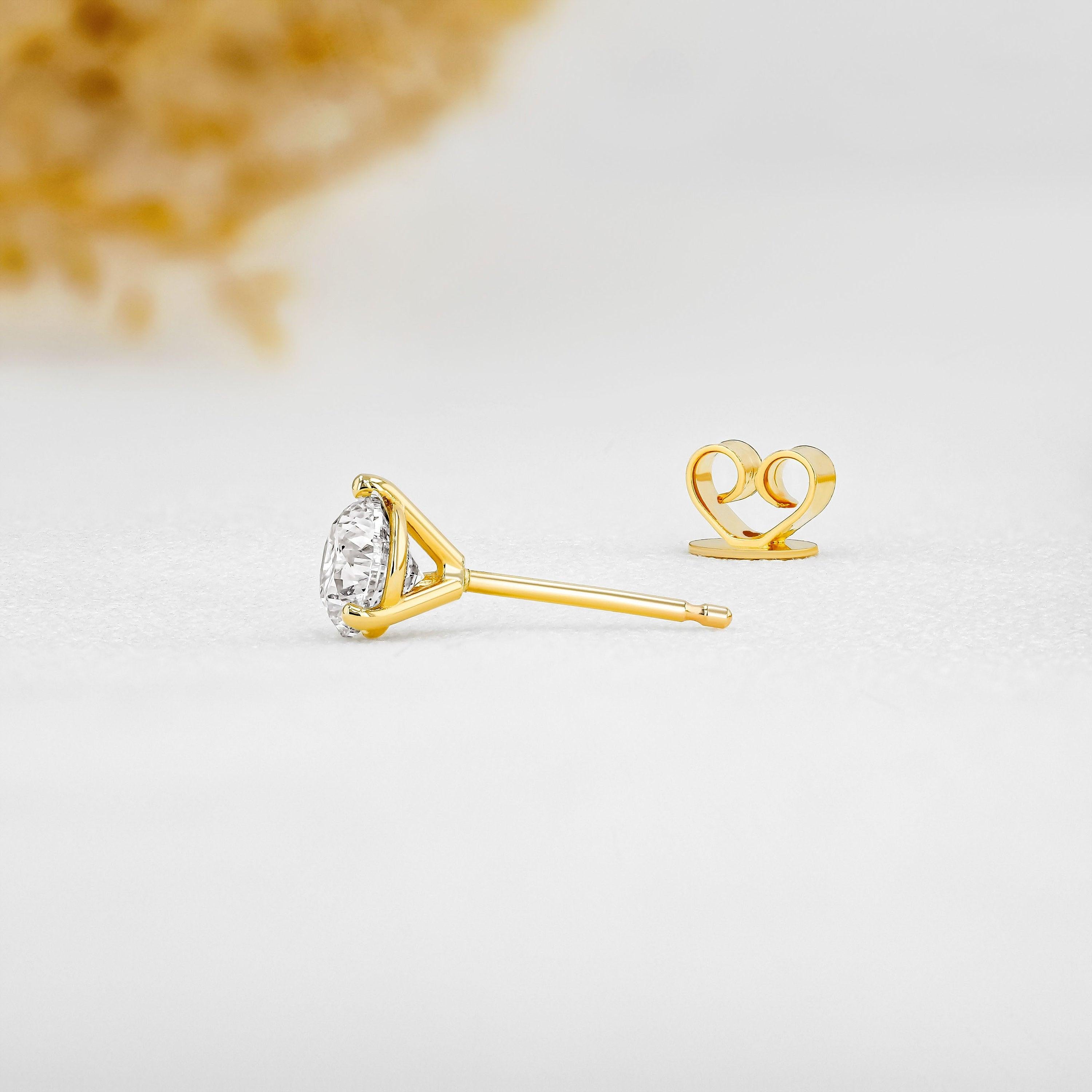 Single 14K Solid Gold Natural Diamond Stud Earring – 3 Prong Martini Setting Half Pair.