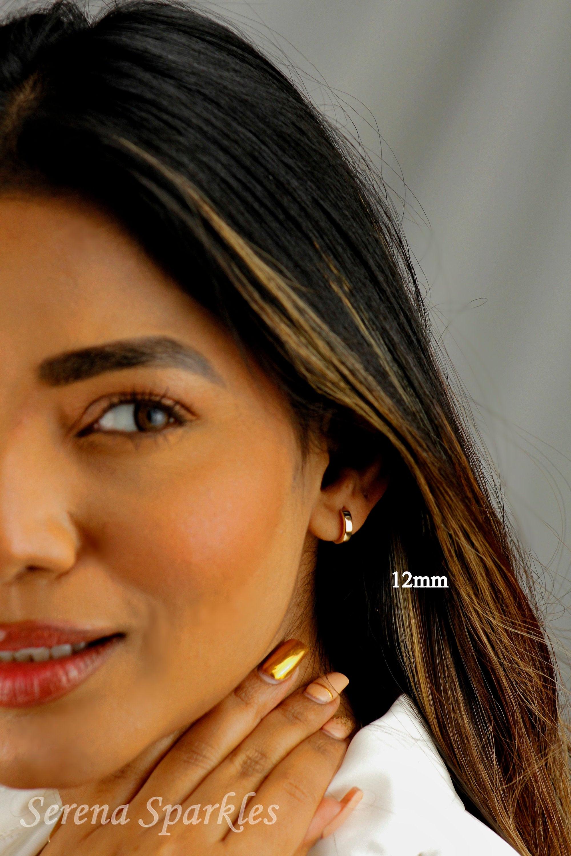 Dainty 10K Solid Gold Minimalist Huggie Hoop Earrings for Everyday Wear.