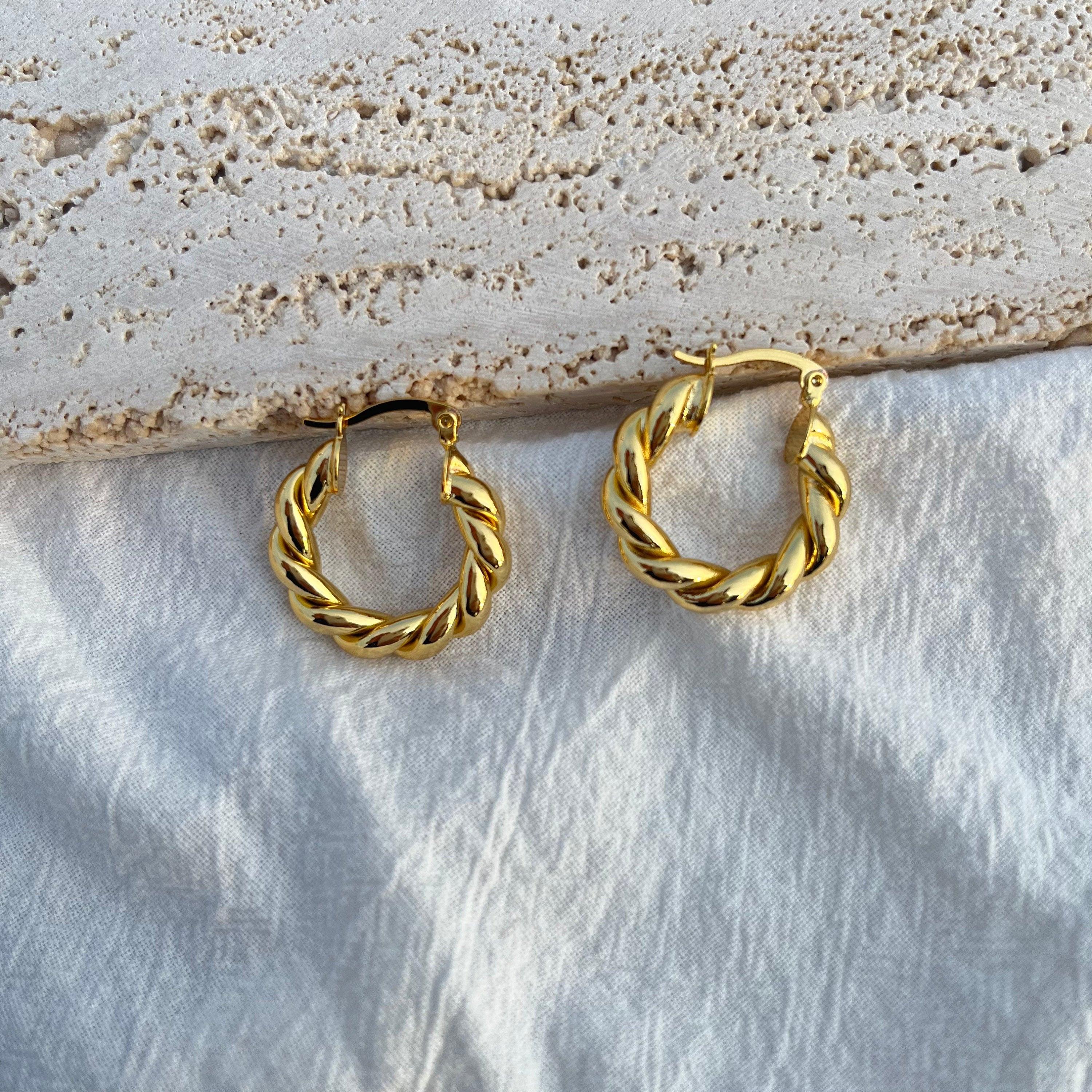 18K Gold Twisted Hoop Earrings, Small Huggie Earrings for Kids, Dainty Gold Jewelry.
