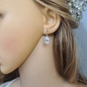 Small CZ Diamond Teardrop Earrings Sterling Silver Teardrop Wedding Earrings Dainty Crystal Drop Bridal Earrings Sparkly Prom Jewellery Gift
