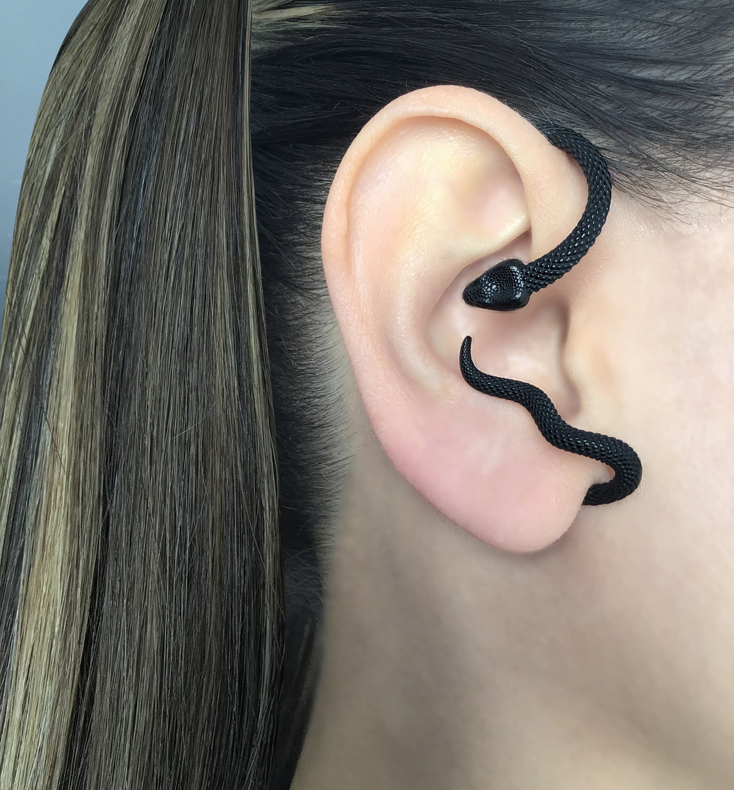 Snake Ear Cuff, No Piercing Gothic Earring, Unisex Goth Stainless Steel Jewelry