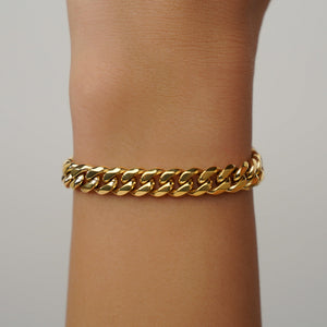 Elegant Gold Satellite Bracelet - Dainty Beaded Chain for the Perfect Minimalist Gift.