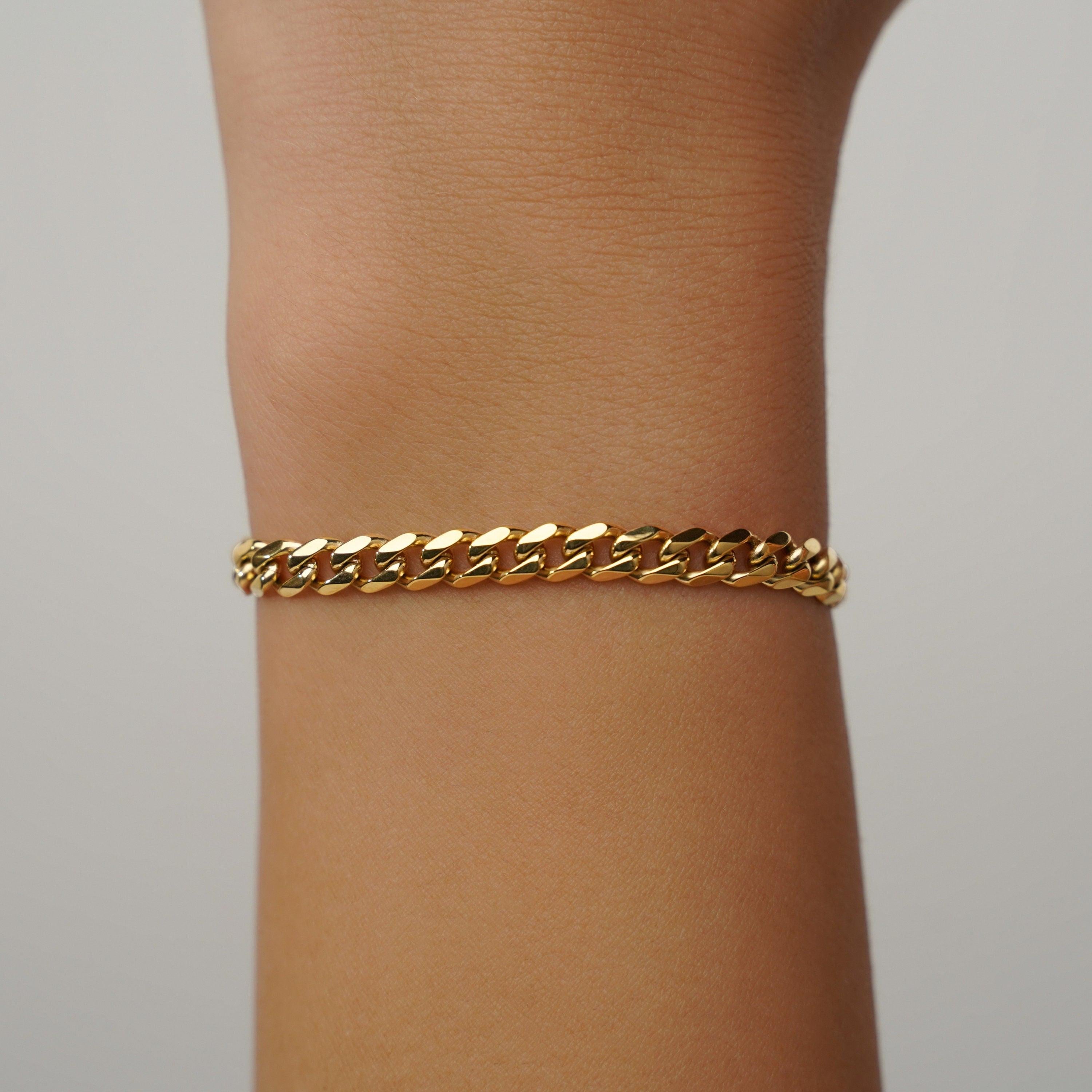 Elegant Gold Satellite Bracelet - Dainty Beaded Chain for the Perfect Minimalist Gift.