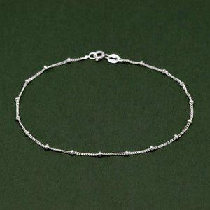 Elegant Sterling Silver Curb Chain Bracelet – Dainty Beaded Fine Jewelry Gift for Her.