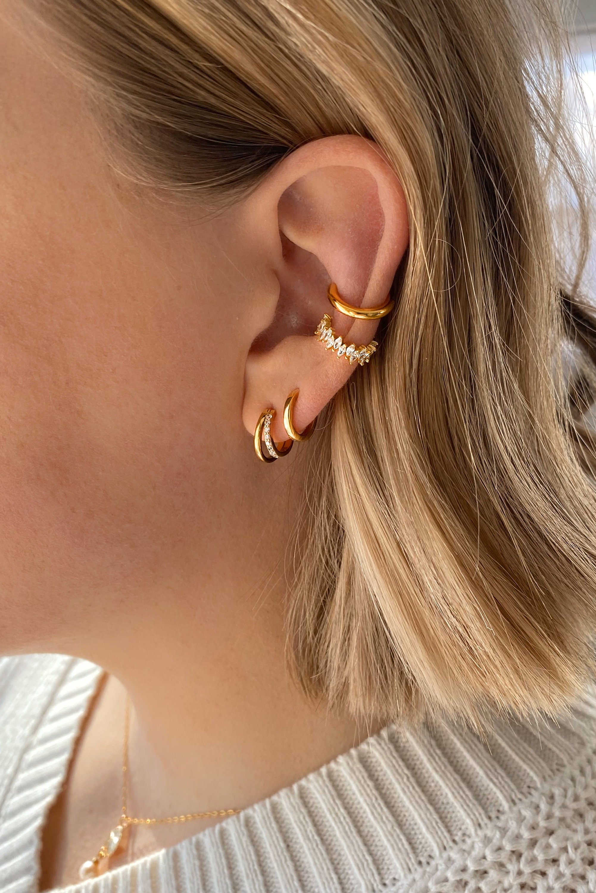 Genuine Earcuff in 925 Sterling Silver ∙ CZ Horse Eye Gold Cuff ∙ Pave Shinny Cuffs ∙ Cartilage Ring U-Shaped Trendy