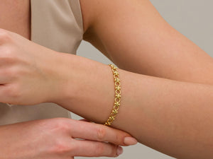 Exquisite 18K Gold Filled Dainty Chain Bracelet - Perfect for Stacking!.