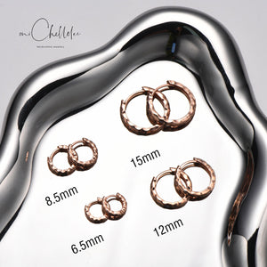 Stylish Minimalist Hammered Huggie Hoop Earrings in Sterling Silver - Chic Geometric Jewelry.