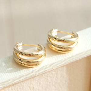 Exquisite 18K Solid Gold Trio Circle Hoop & Twist Square Huggie Earrings for Women.