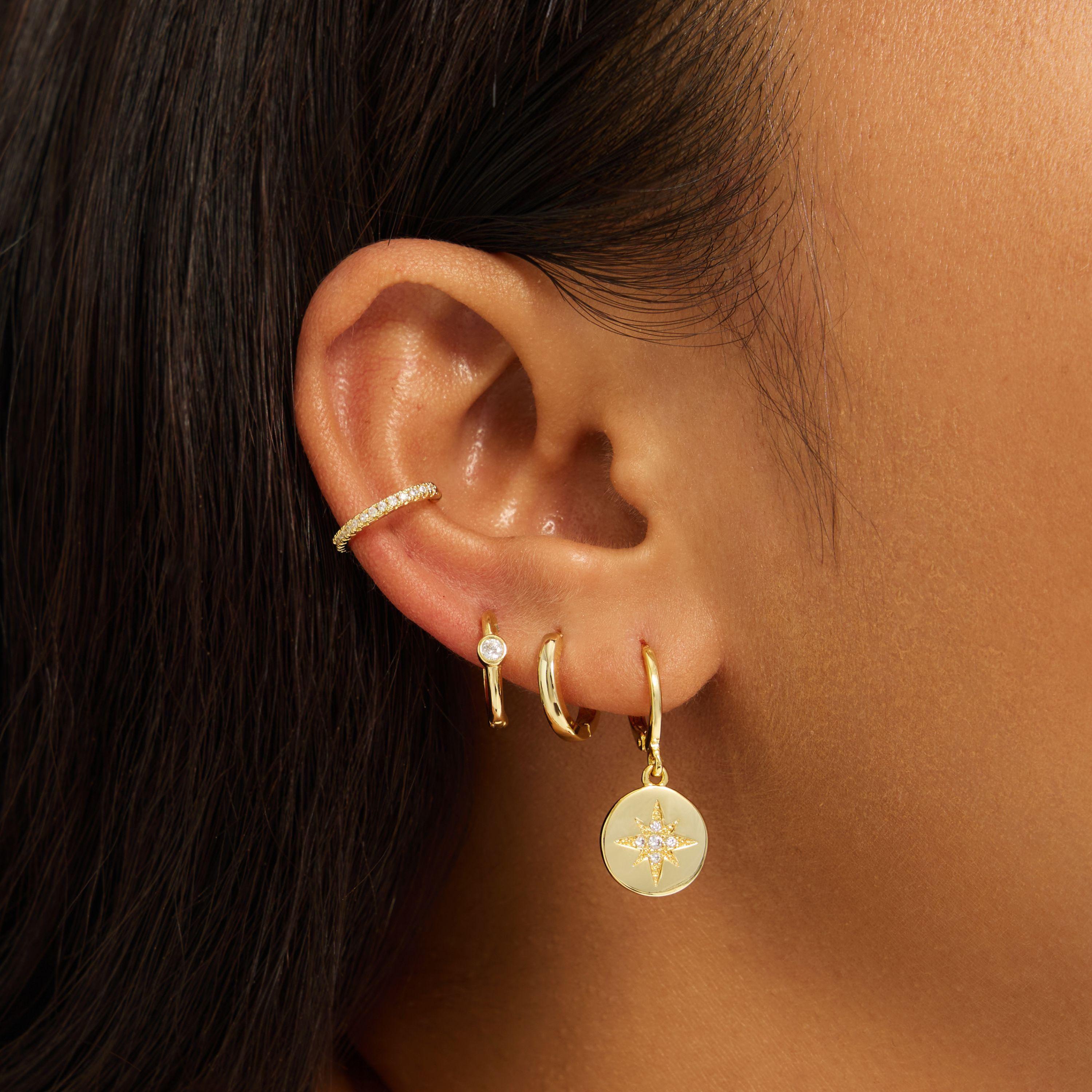 Elegant 14K Gold Bezel Diamond Huggie Hoop Earrings - Perfect Gift for Mom.