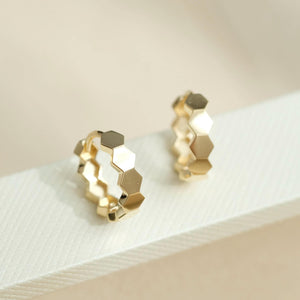 Gorgeous 14K Solid Gold Honeycomb Huggie Hoop Earrings for Women - Faceted Design.