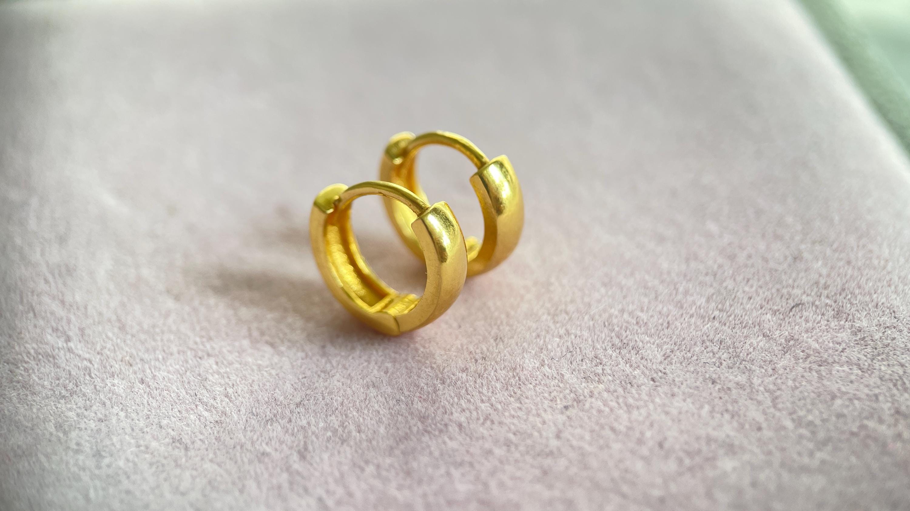 22K Gold Hoop Earrings - 916 Pure Gold (Size 8 Mm) 916 Gold Hoop/Pure Gold 2.56G