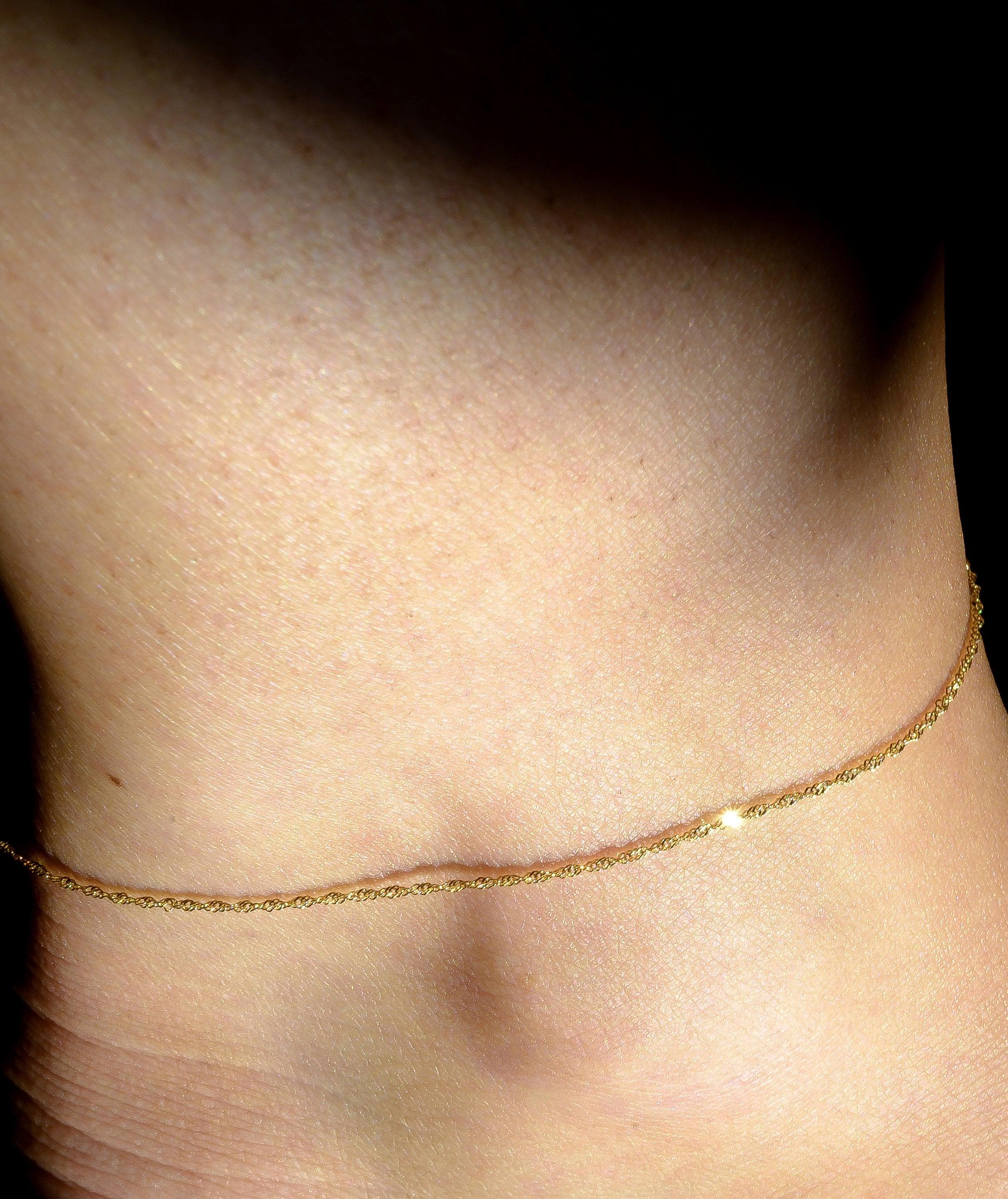 9Ct Yellow Gold Twist Curb Chain Anklet | Delicate Gold Ankle Bracelet