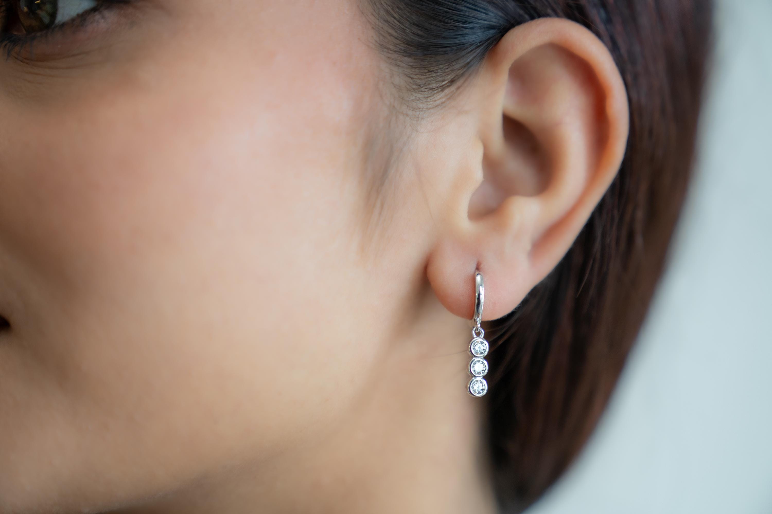 Moissanite Bezel Drop Earrings VVS1 3 Stone Bezel Set Earring Minimalist Everyday Dangly Moissanite Jewelry Minimalist Dainty Earrings