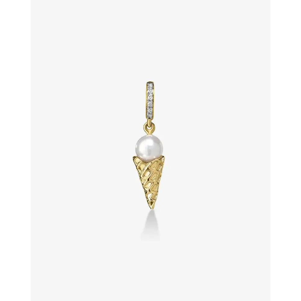 Irresistible Gelato Charm for Sweet Moments.