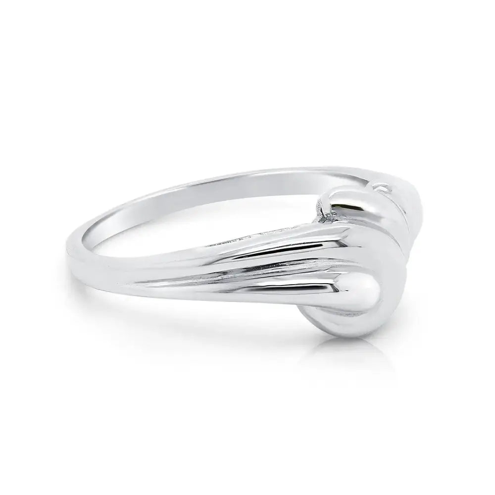 Ocean-Inspired Sterling Silver Wave Ring – A Sparkling Luxury Gift for Her Birthdays and Everyday Elegance.