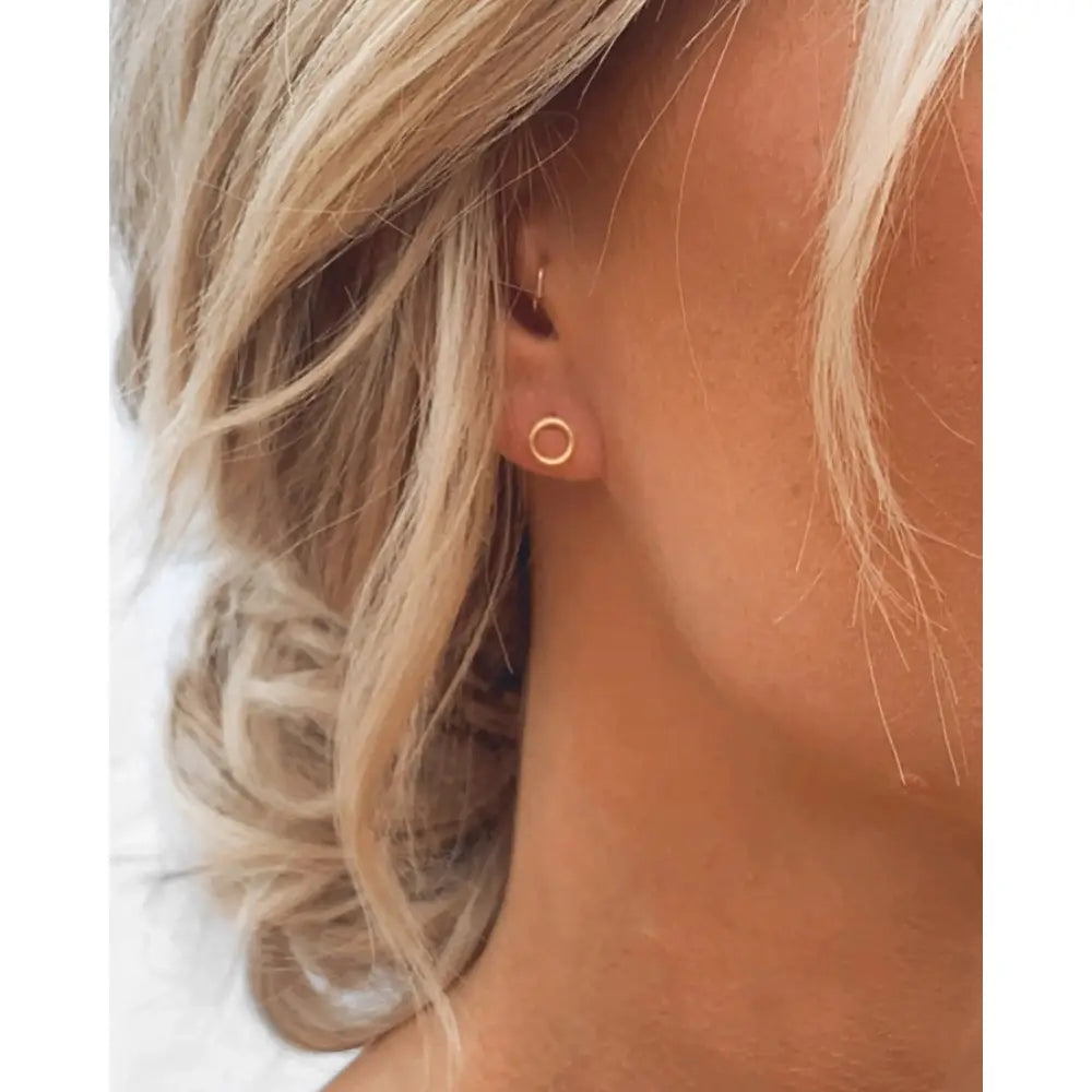 Open Circle Stud Earrings • Minimalist Earrings • Open Circle Earrings • Dainty Earrings • Circle Earrings • Stud Earrings