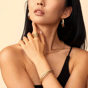 Serenity Ring: Embrace Tranquility and Elegance.