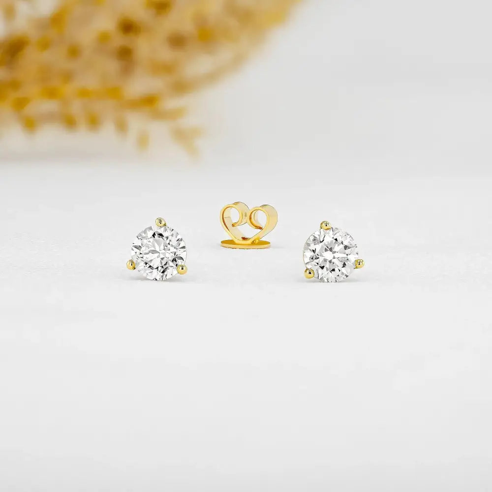 Single 14K Solid Gold Natural Diamond Stud Earring – 3 Prong Martini Setting Half Pair.