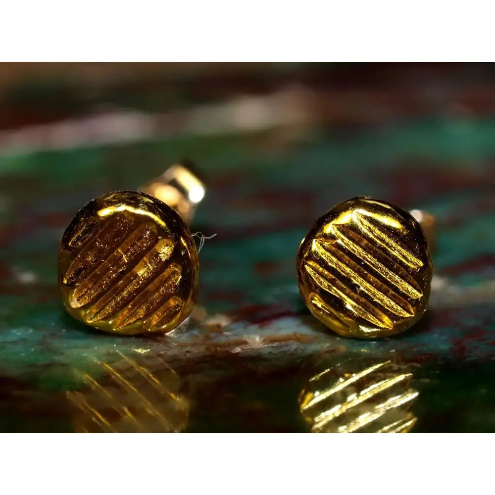 Sleek 24K Gold 5mm Minimalist Parallel Line Stud Earrings - Timeless Solid Gold Design.