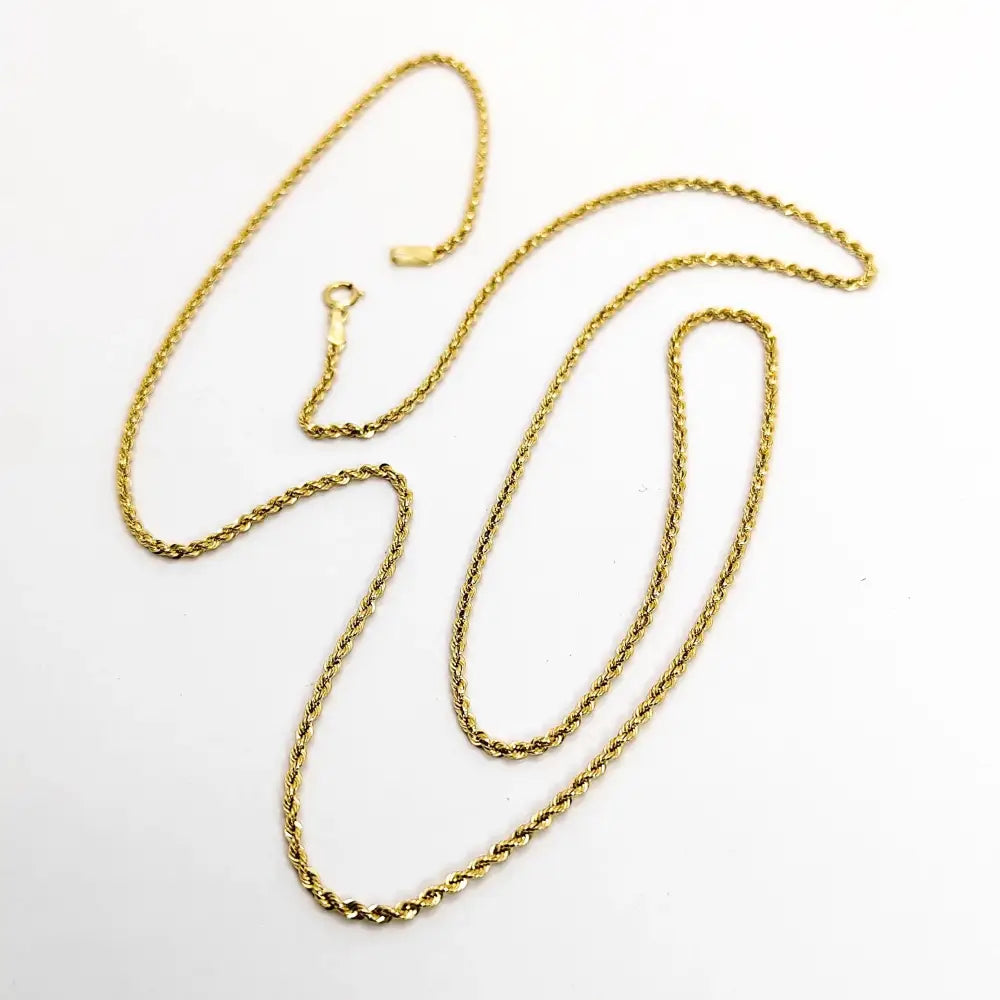 Solid 18K Gold Necklace - Handcrafted Italian Jewelry - 750 Yellow Gold Chain - Textured Luxury Statement Pendant - Timeless Investment