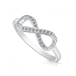 Sparkling Sterling Silver Infinity Ring with Simulated Diamonds – A Timeless Gift for Her on Any Occasion.