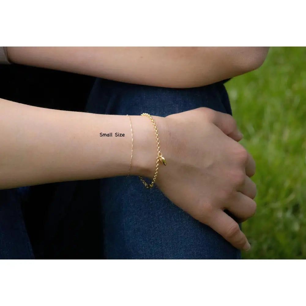Stunning 10K Solid Gold Twisted Chain Bracelet - Elegant Singapore Design, Perfect Minimalist Gift for Her!.
