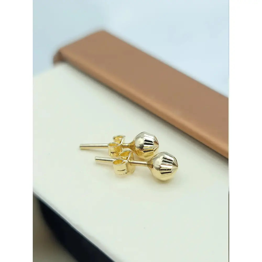 Stunning 14K Gold Diamond Cut Ball Stud Earrings - Dainty Textured Minimalist Jewelry for Everyday Elegance.