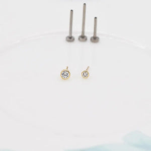 Stunning 14K Solid Gold Threadless Cartilage Stud Earring - Round Flat Back Helix Conch Labret Design.