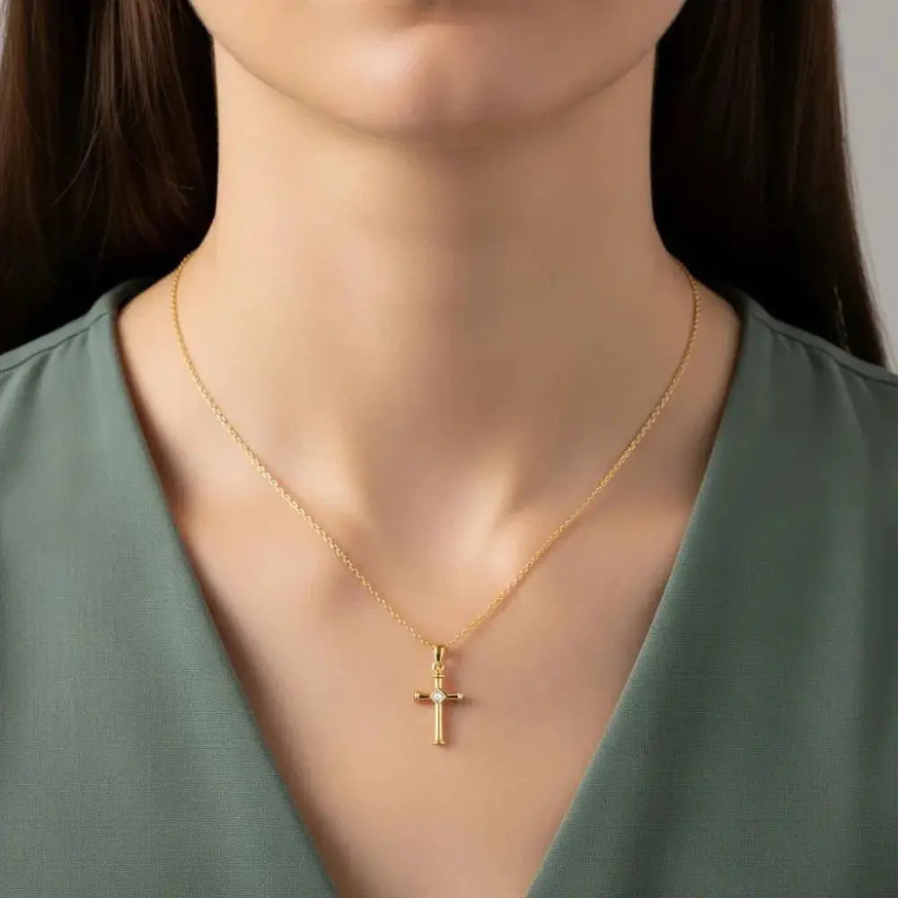 Stunning 14K Yellow Gold Cross Pendant Necklace - Timeless Elegance.