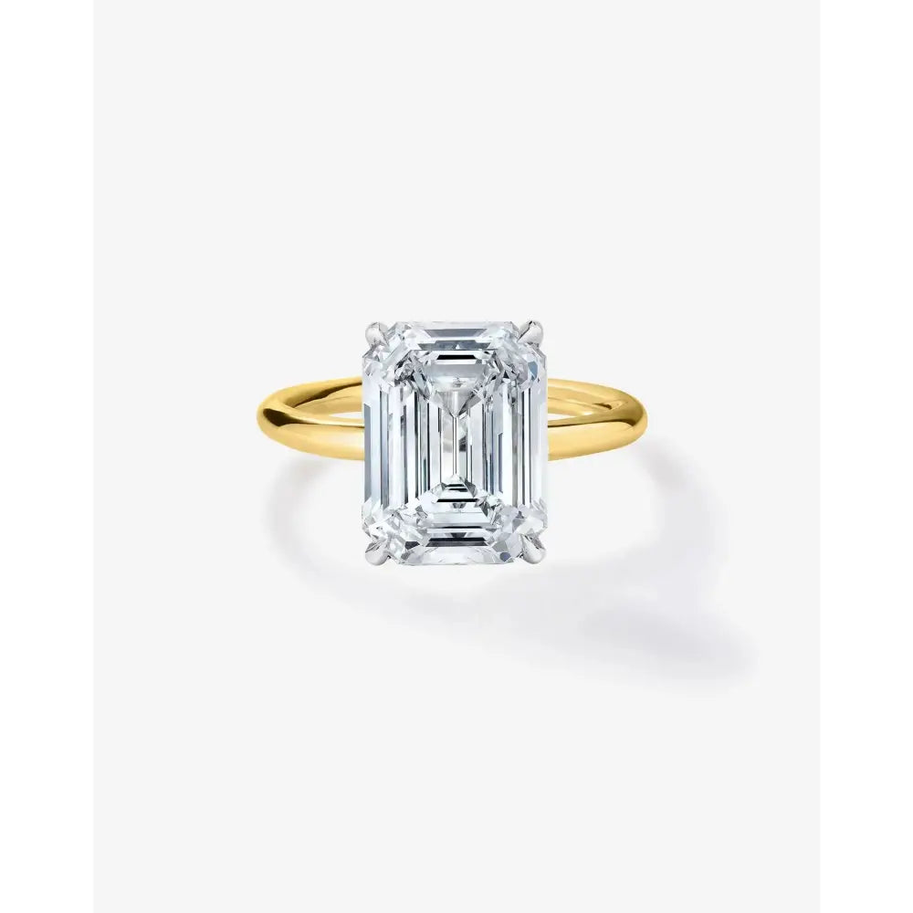 Stunning 3.16ct Emerald Lab Diamond Cloud Solitaire Ring in Elegant 14K Gold – Perfect Engagement Choice.